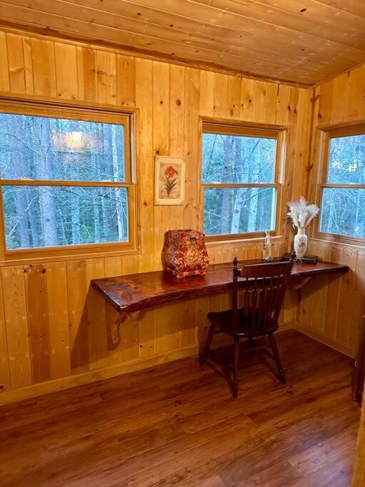 Beautiful & Peaceful Cabin W/ Deck Garden & Fire-Pit Murphy Zewnętrze zdjęcie
