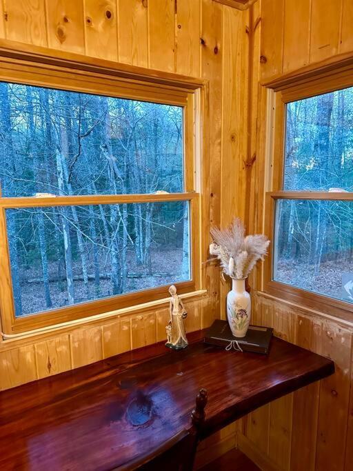 Beautiful & Peaceful Cabin W/ Deck Garden & Fire-Pit Murphy Zewnętrze zdjęcie