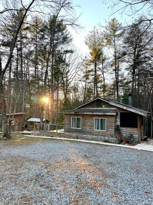 Beautiful & Peaceful Cabin W/ Deck Garden & Fire-Pit Murphy Zewnętrze zdjęcie