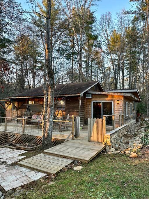 Beautiful & Peaceful Cabin W/ Deck Garden & Fire-Pit Murphy Zewnętrze zdjęcie